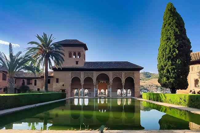 Believe you can and you’re halfway there. House with arches